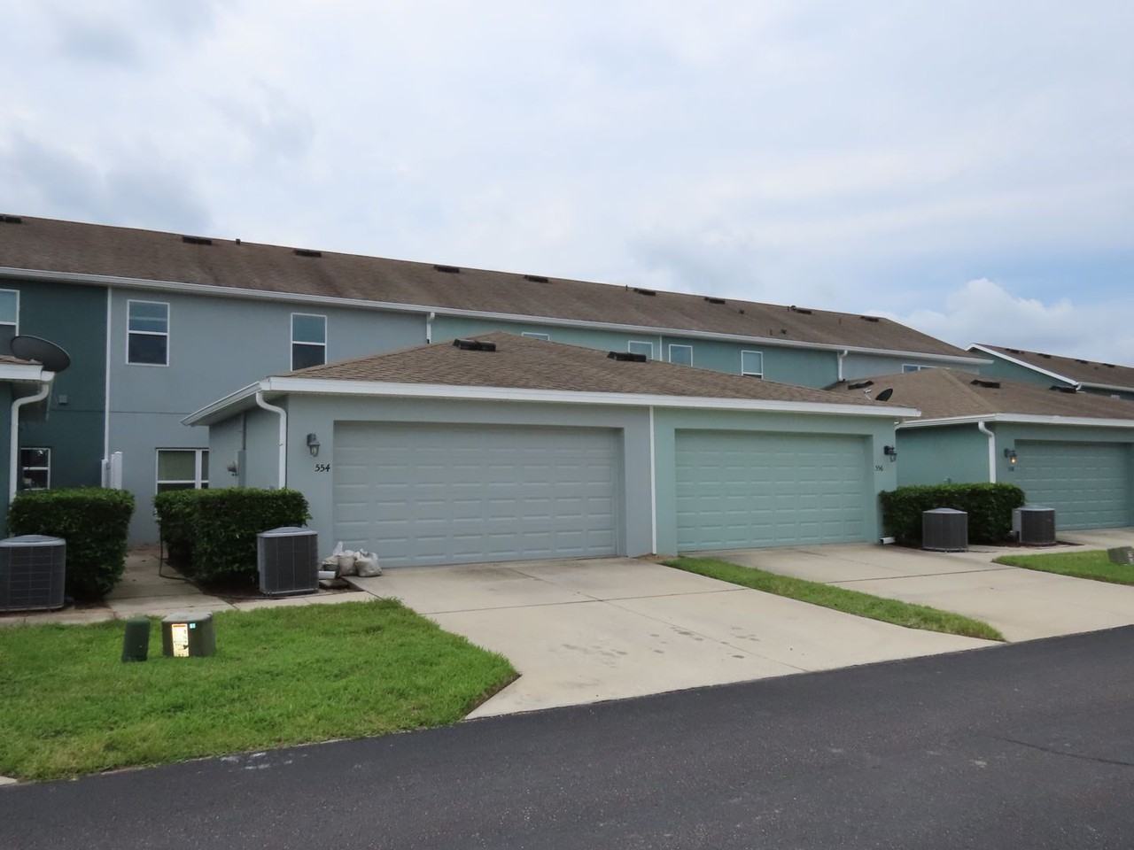 554 Juniper Springs Dr - Photo 2 of 42