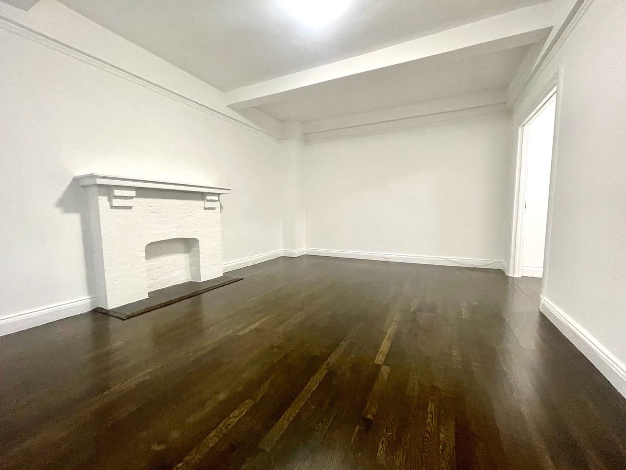 W 55th St #7E - Photo 3 of 12