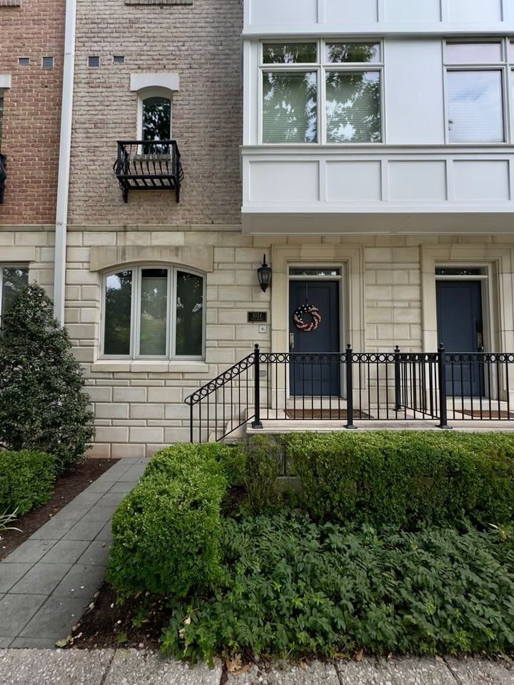 1024 Pier Pointe Lndg - Photo 2 of 50