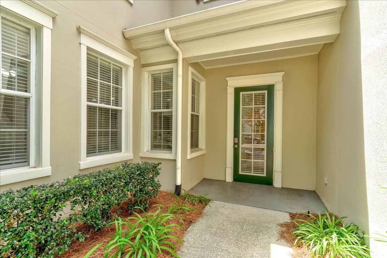 1570 Lake Baldwin Ln - Photo 2 of 22