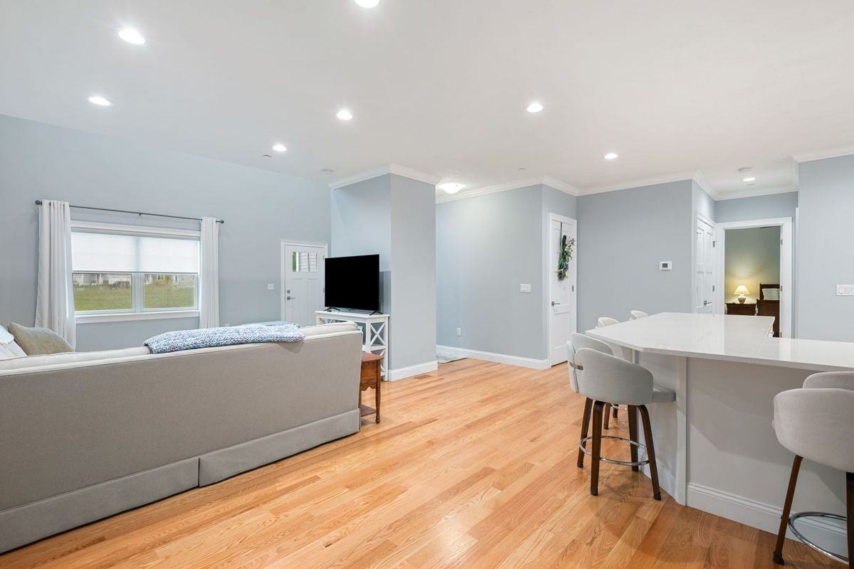 57 Kibrel Ct - Photo 2 of 25