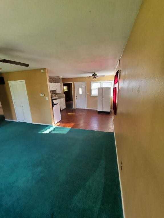 1808 East Bertman Avenue - Photo 3 of 10