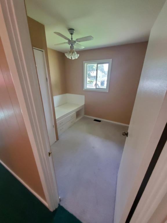 1808 East Bertman Avenue - Photo 6 of 10