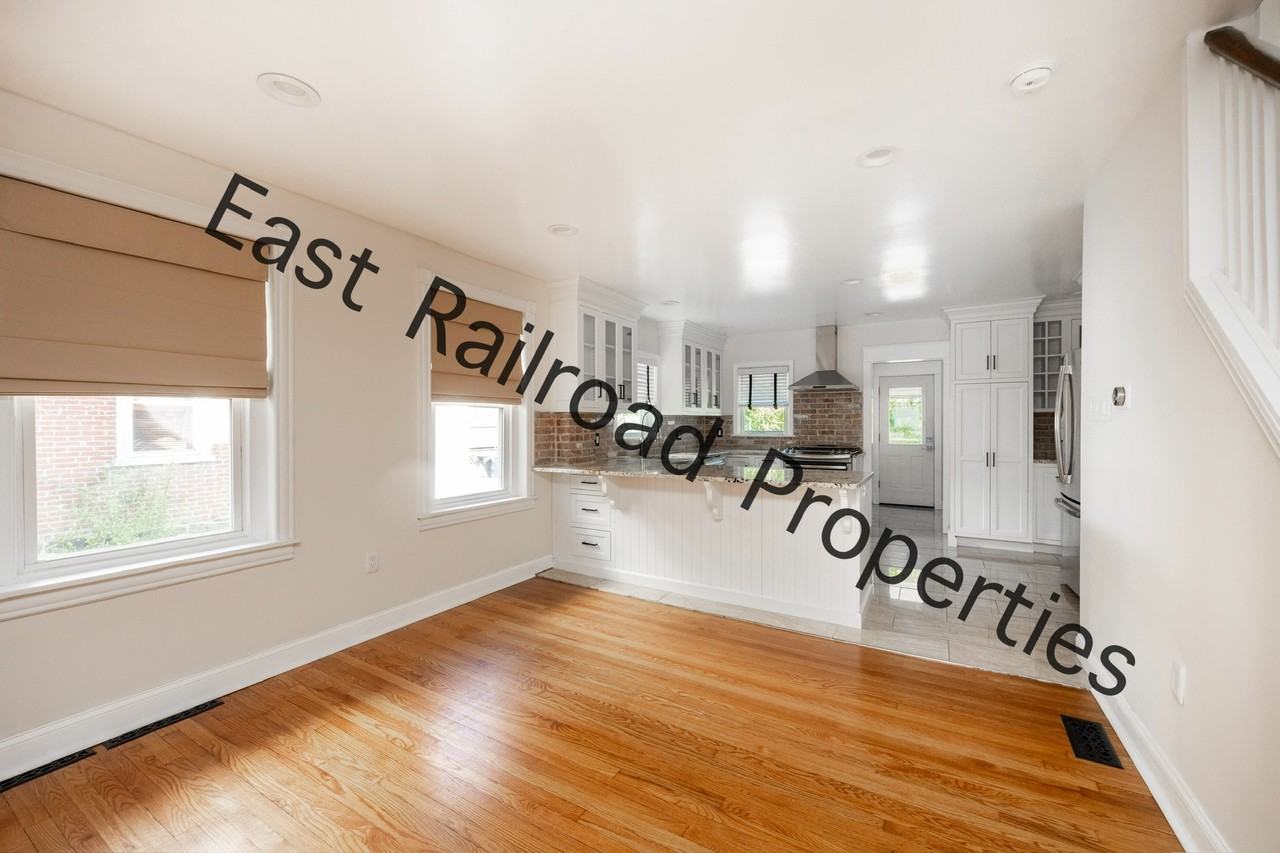913 E Railroad Ave - Photo 5 of 12