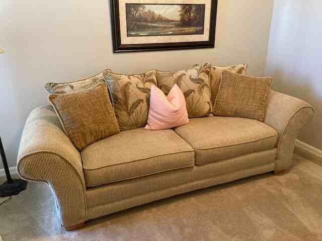 1345 Henley St #706 - Photo 5 of 19