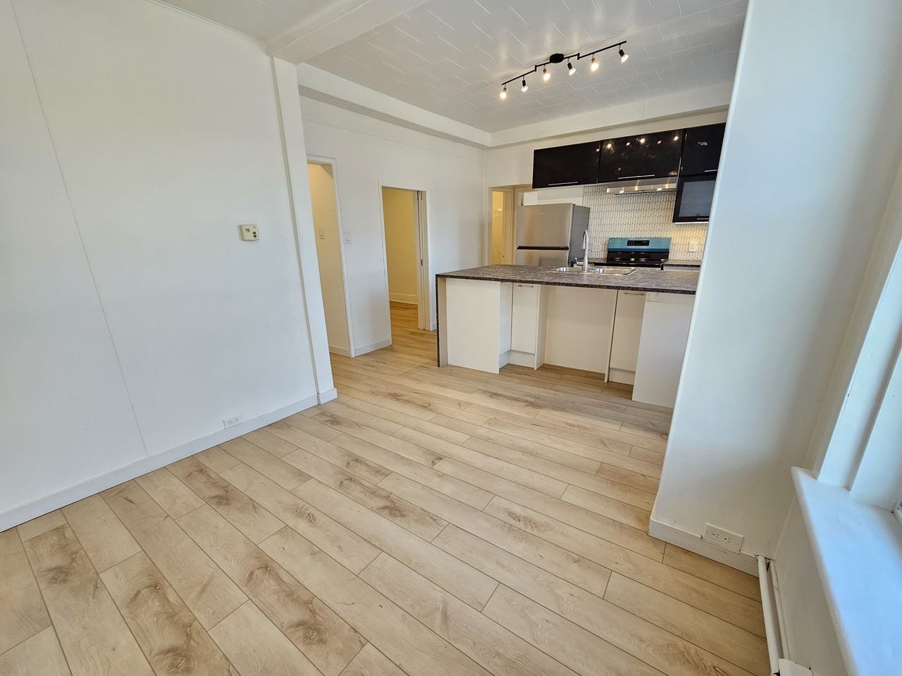 Front Street South - Photo 5 of 27