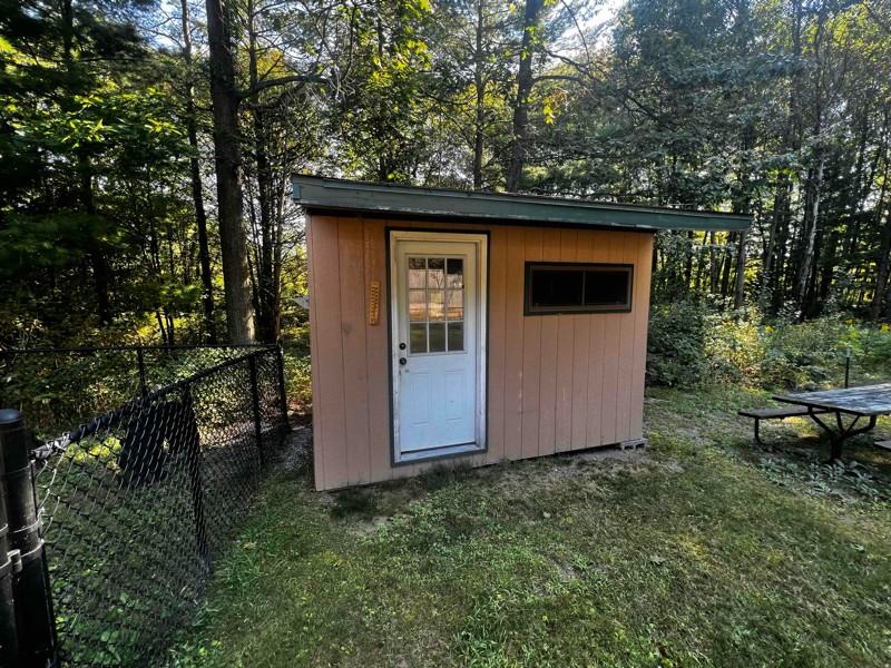 5050 Burton St - Photo 2 of 13