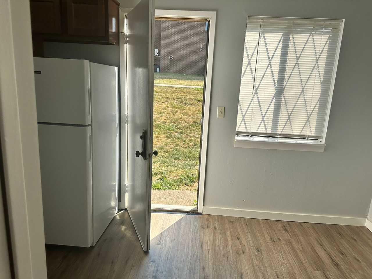 5486 Kenneylane Blvd #5486 - Photo 3 of 10