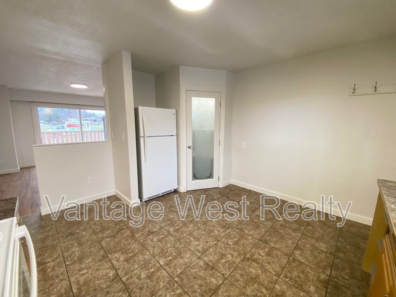 630D 630 - Photo 6 of 27