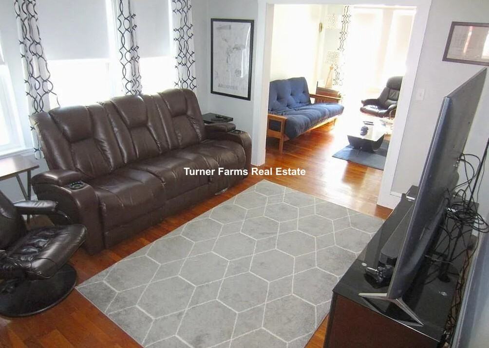 Frederick Ave - Photo 3 of 7