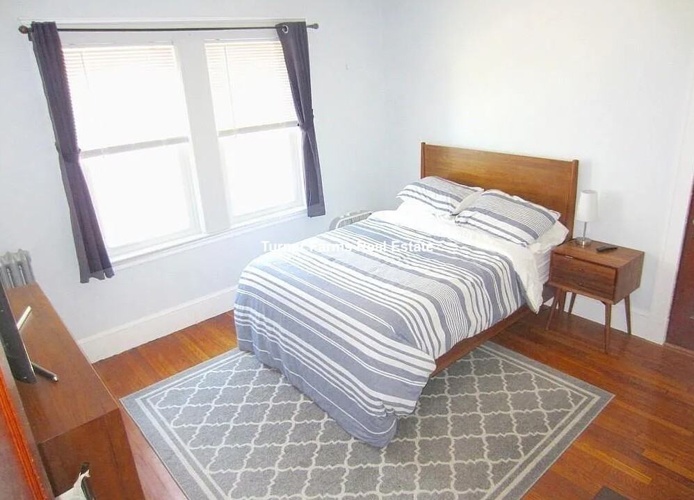 Frederick Ave - Photo 6 of 7