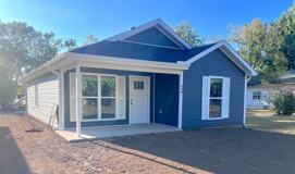 608 S Cowgill St - Photo 1 of 1