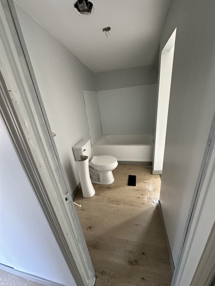 2114 Rutledge Rd - Photo 5 of 16