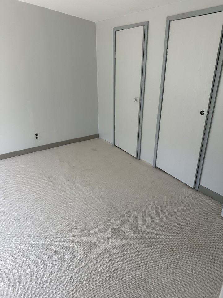 2114 Rutledge Rd - Photo 6 of 16