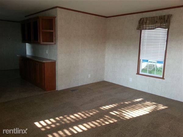 1908 Tray Ln - Photo 3 of 4