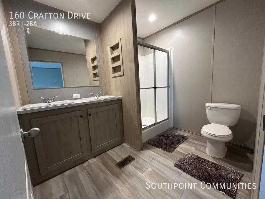 160 Crafton Dr - Photo 5 of 9