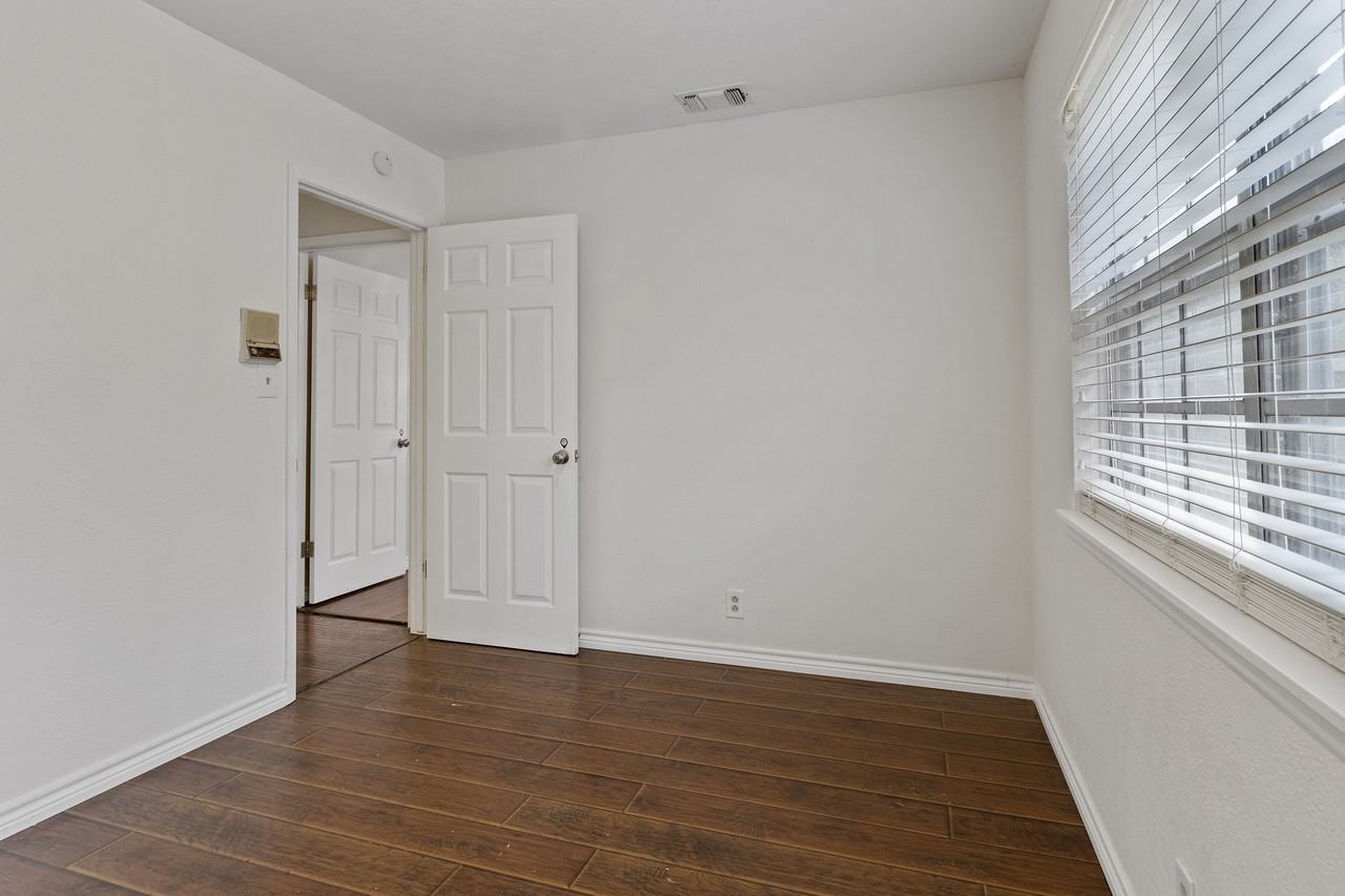 Fallen Leaf Ln & Frontage Rd #1B - Photo 5 of 23