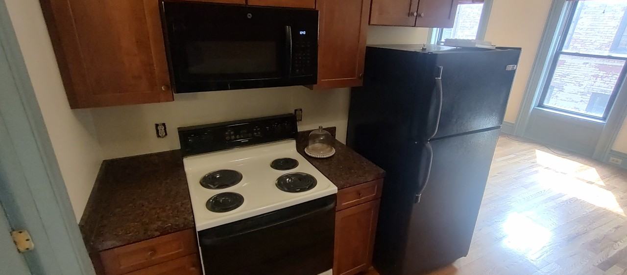 33 Maiden Ln #2 - Photo 2 of 9