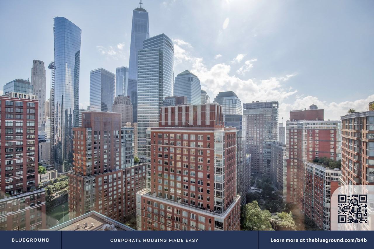 400 Chambers Street - Photo 5 of 38