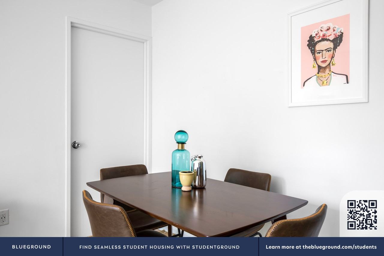 400 Chambers Street - Photo 6 of 38