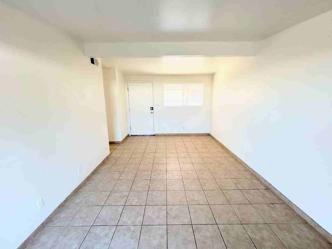 Jefferson Apartments - Photo 5 of 37