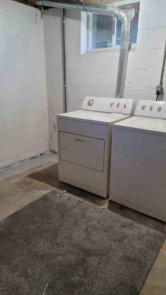 3 7th St Ne - Photo 2 of 12