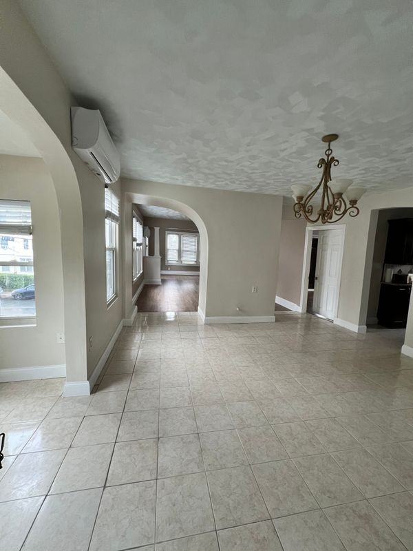 67 Chester St - Photo 2 of 9
