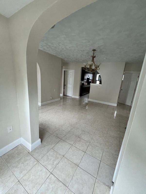 67 Chester St - Photo 3 of 9