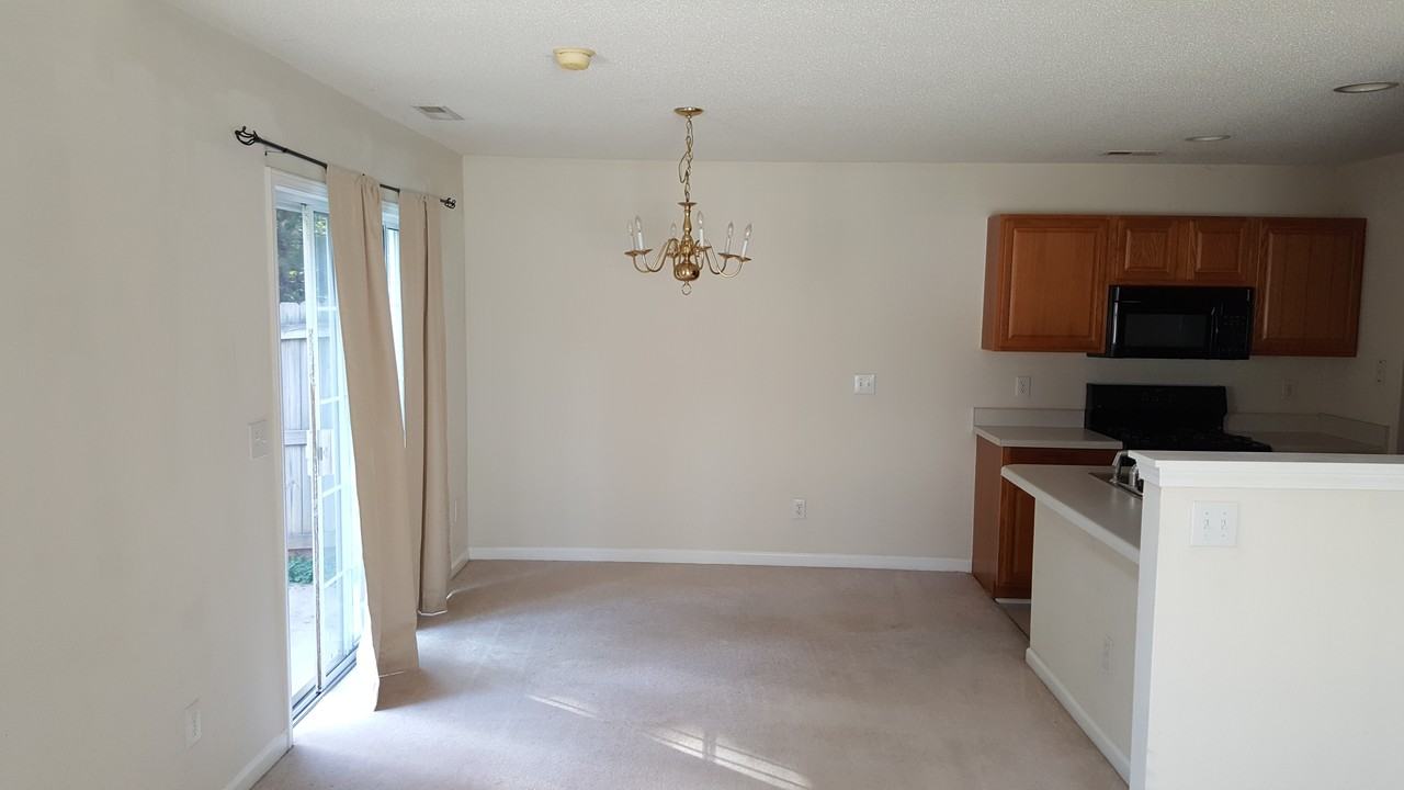 5201 Golden Moss Trl #NA - Photo 5 of 11