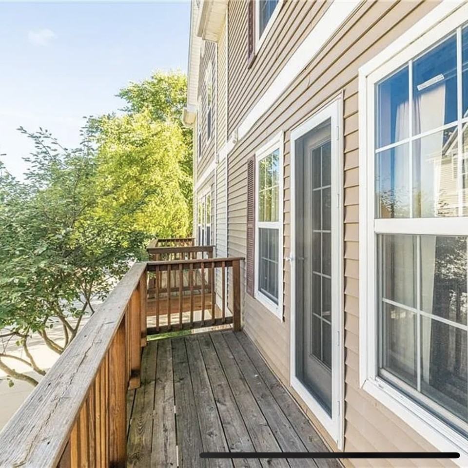 1136 Keystone Ln #NA - Photo 2 of 14