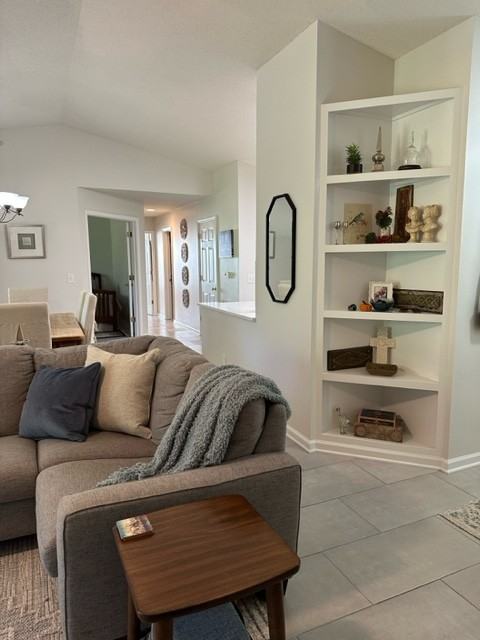 6118 Hedgecock Cir #3C - Photo 3 of 26