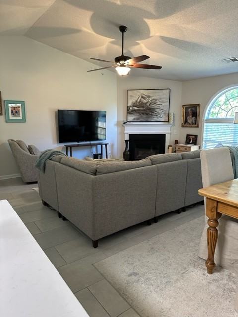 6118 Hedgecock Cir #3C - Photo 7 of 26
