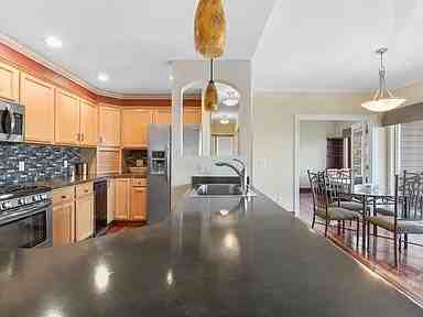 1930 West Riverside Avenue #1 - Photo 7 of 21