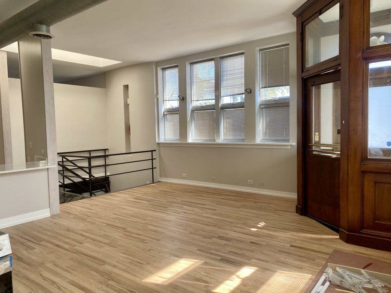 1734 W Cortland St - Photo 3 of 20