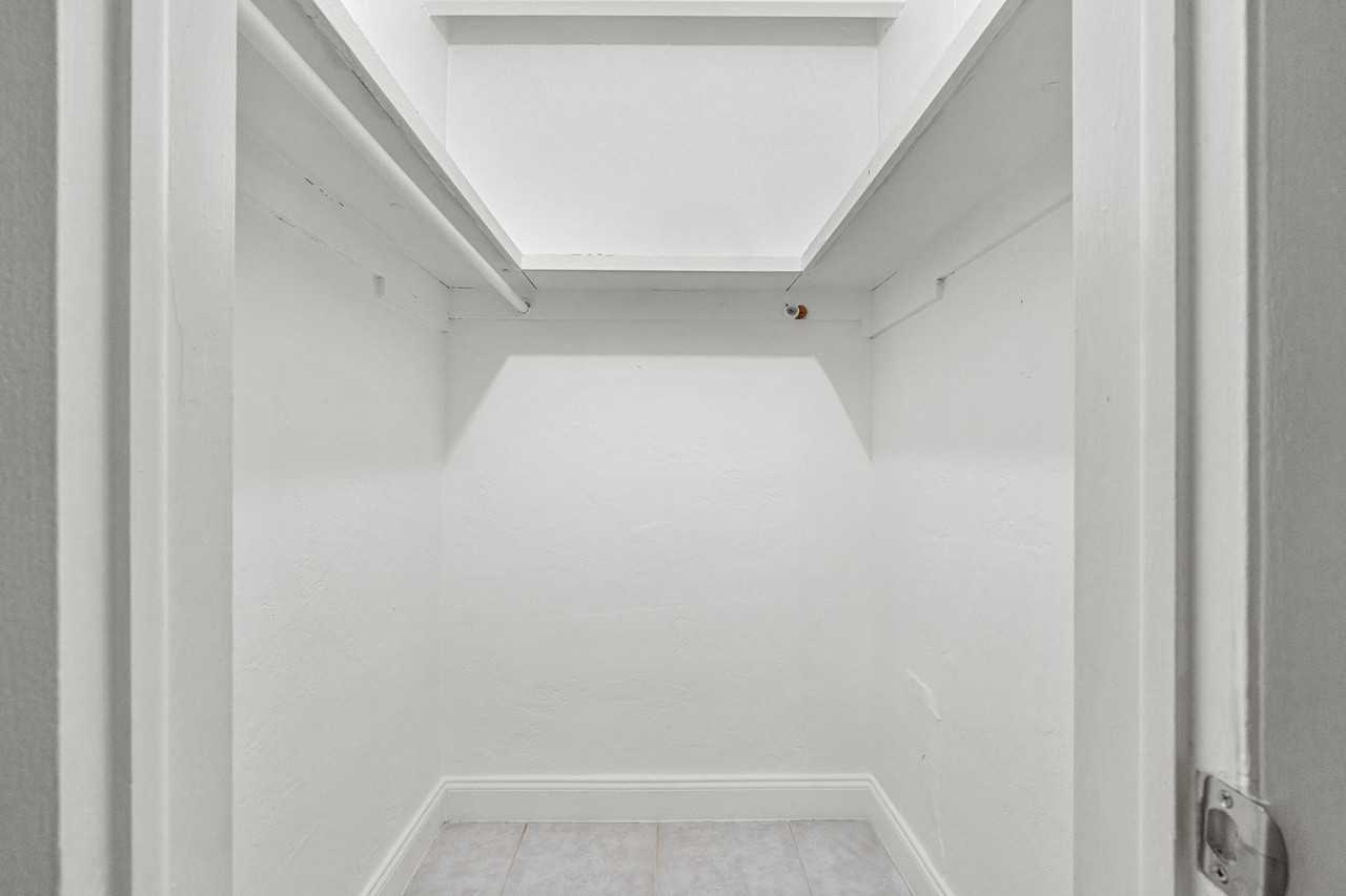 Boca Hacienda - Photo 4 of 13