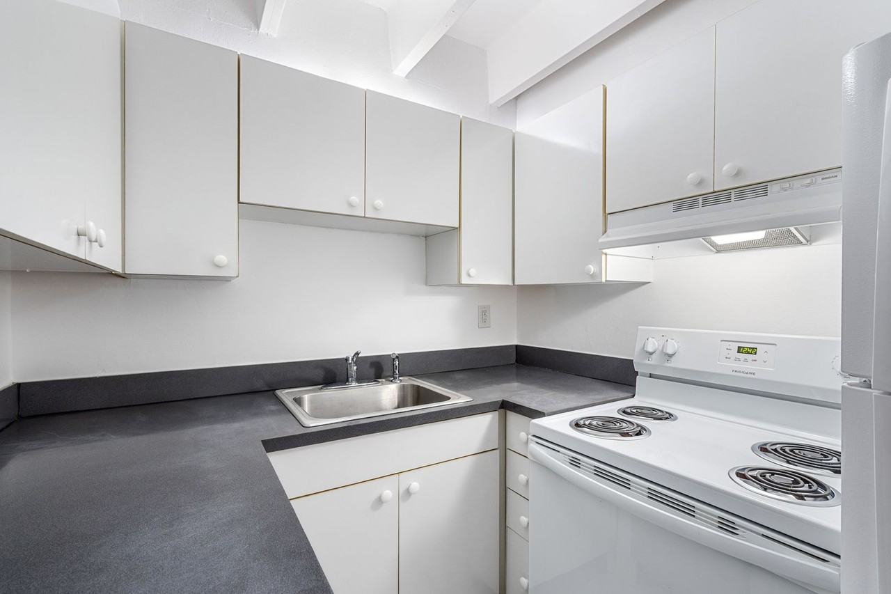 Boca Hacienda - Photo 5 of 13