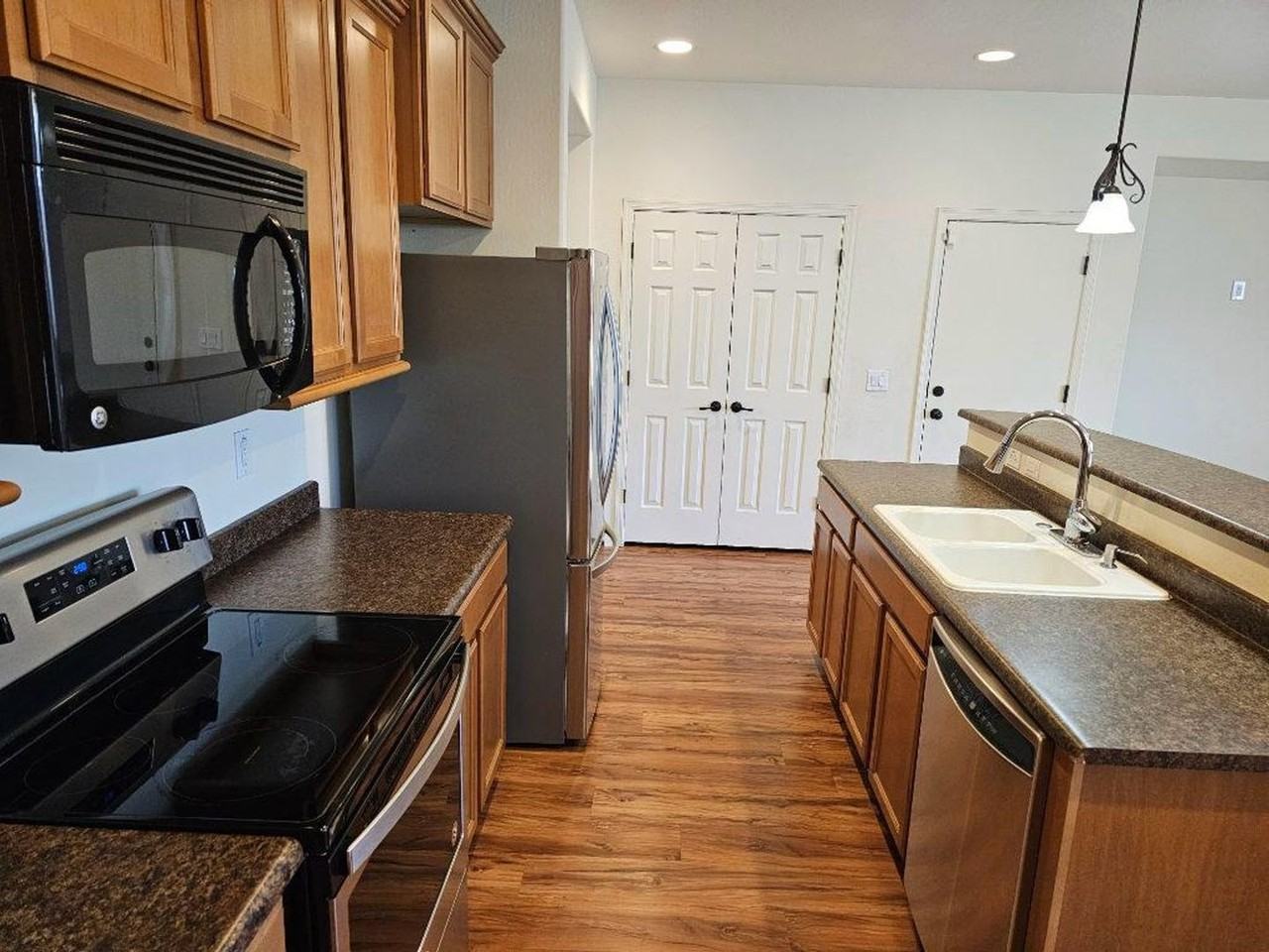 7716 S 37th Way - Photo 3 of 50