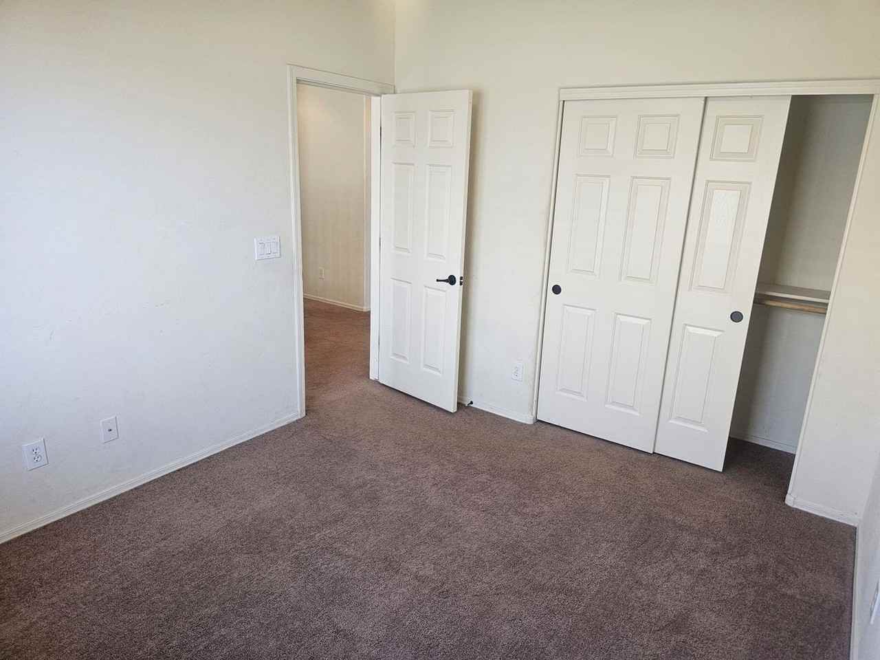 7716 S 37th Way - Photo 5 of 50