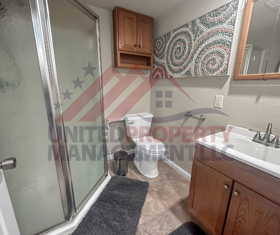 406 Rosedale Street - Photo 4 of 15