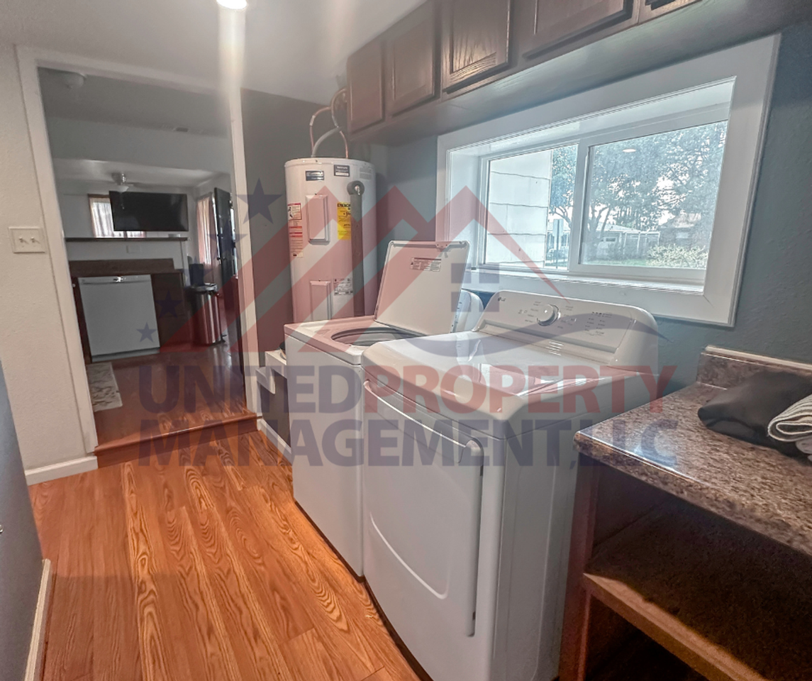 406 Rosedale Street - Photo 7 of 15