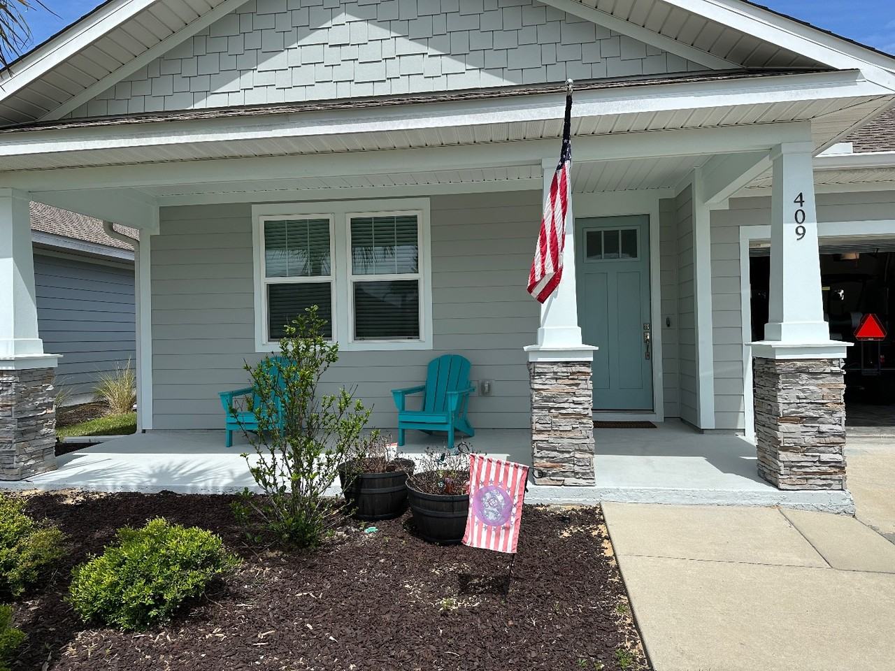 409 Mill Point Lane - Photo 2 of 24