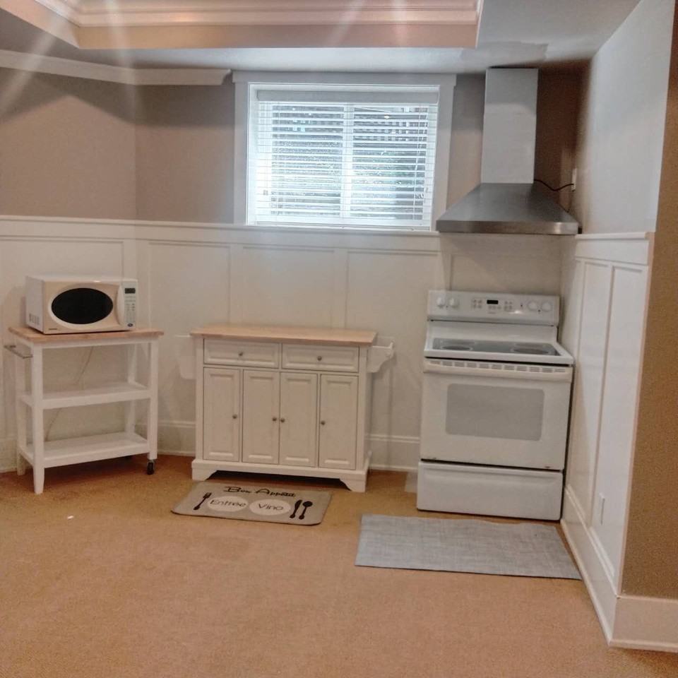 3079 162 Street - Photo 2 of 6