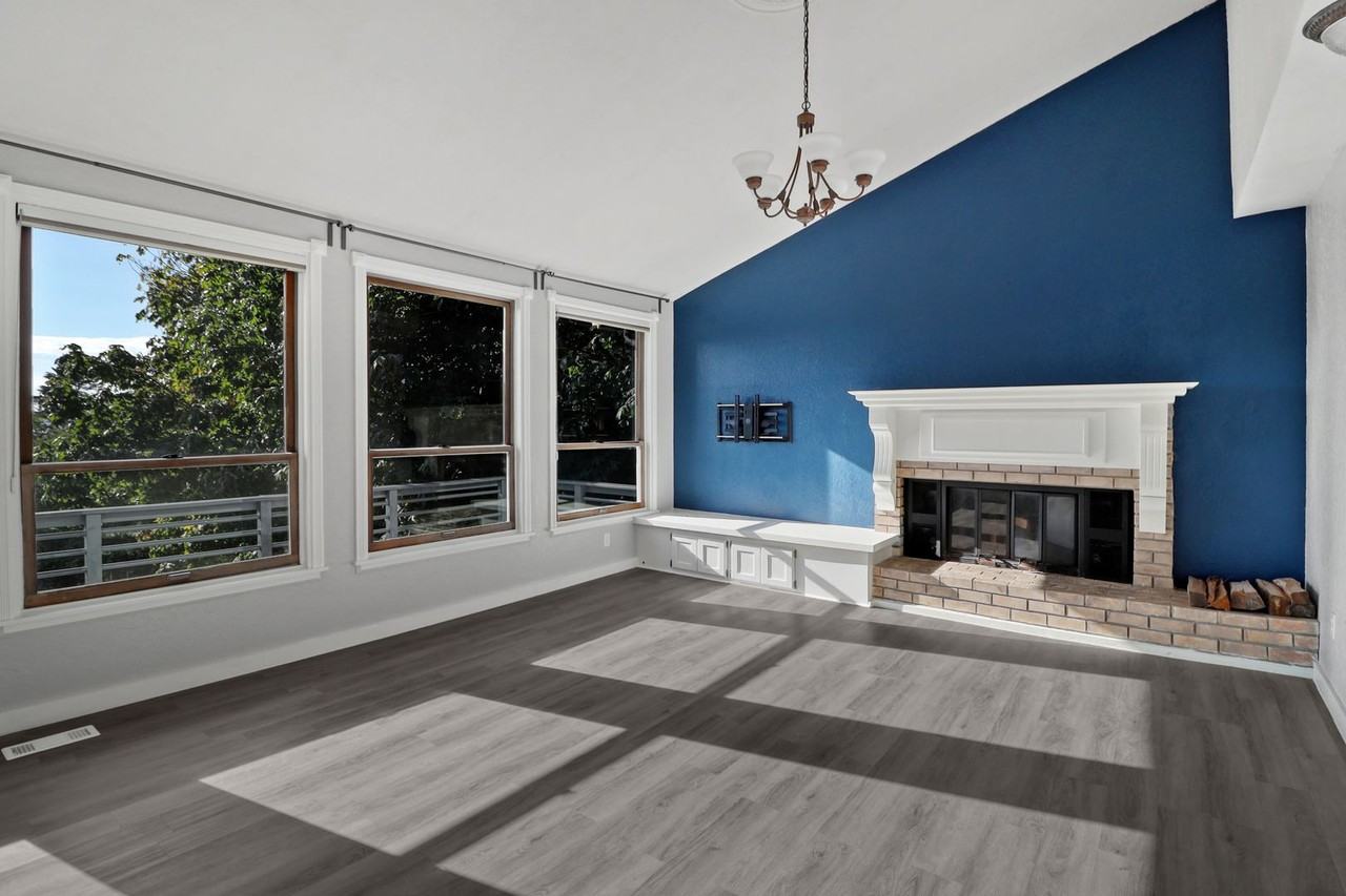 3007 Rye Ct - Photo 2 of 13