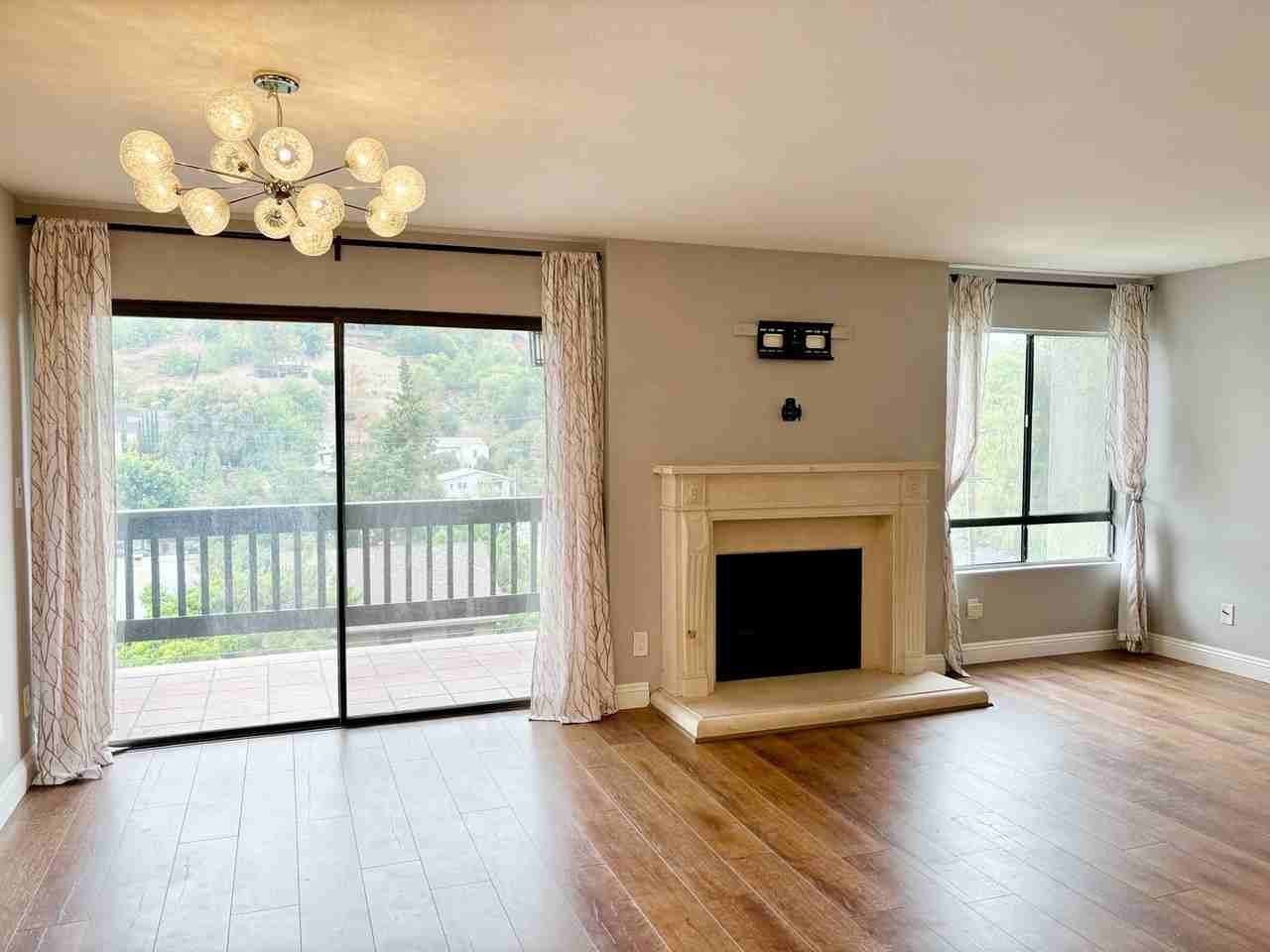 2018 Griffith Park Blvd #205