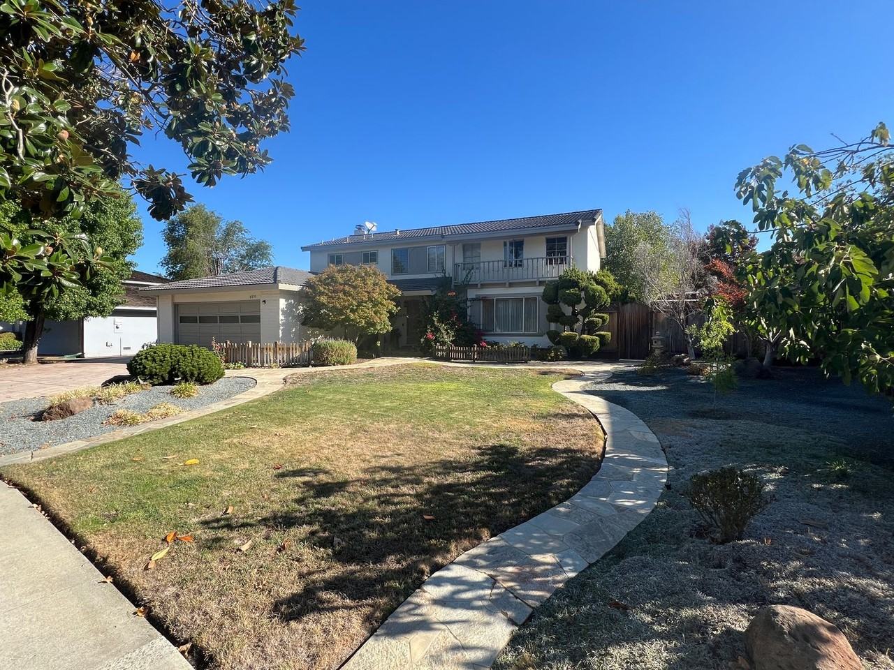 6850 Glenview Dr - Photo 3 of 37