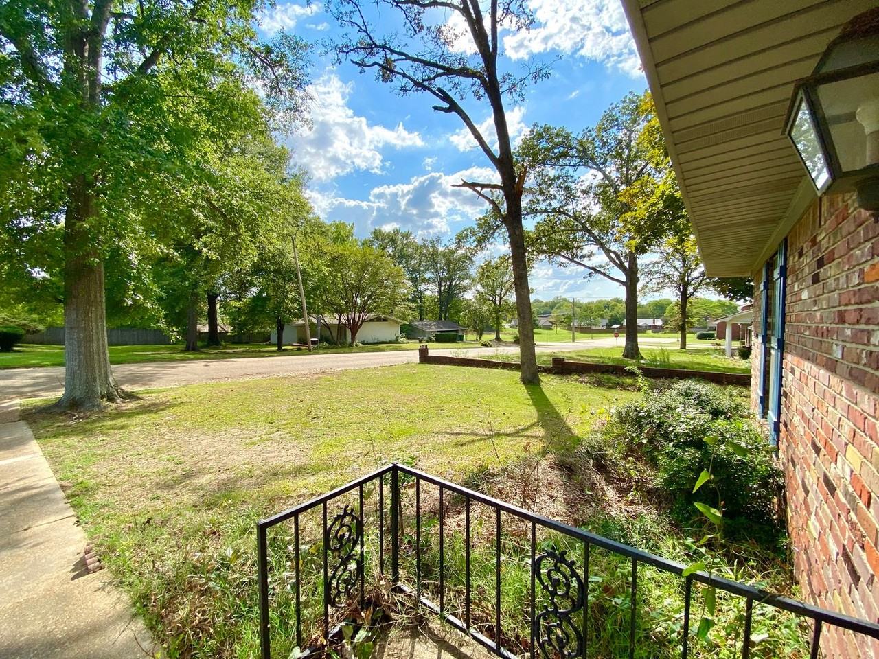 1100 Cleveland St - Photo 2 of 35