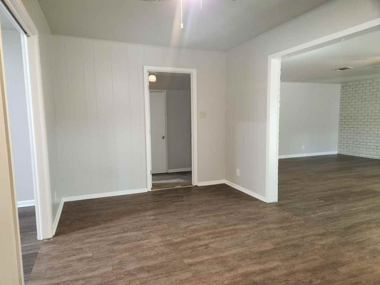 1006 Nancy Beth Dr - Photo 4 of 17