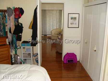 301 Lake Ave - Photo 3 of 6