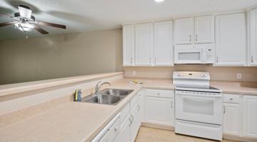 featured image of 7400 Oak Park Village Dr