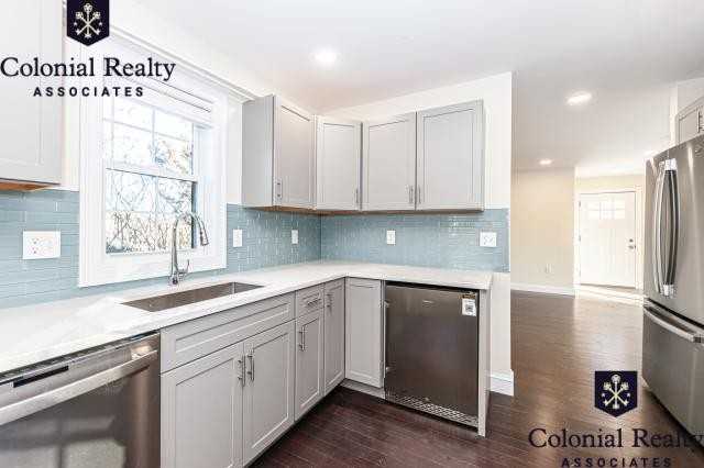 56 Caldwell Rd - Photo 3 of 10